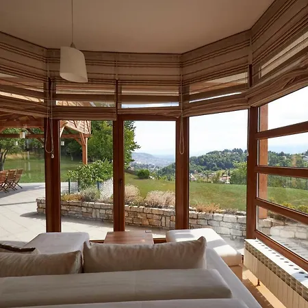 Luxury Hill