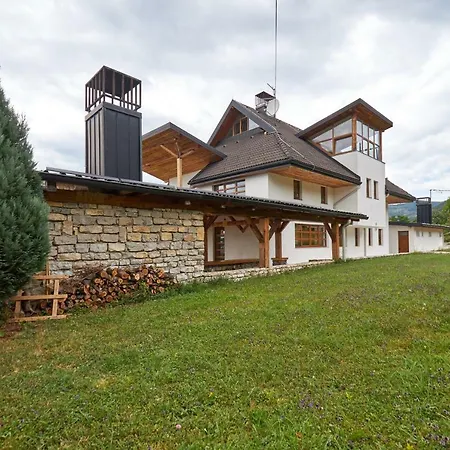 Luxury Hill *